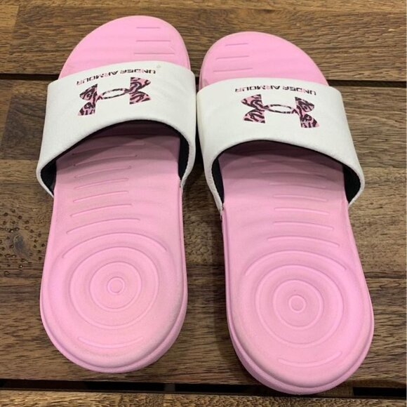 𝅺GIRLS under Armour slides. Pink/white. Size 1. Excellent condition. Padded. - Picture 1 of 8
